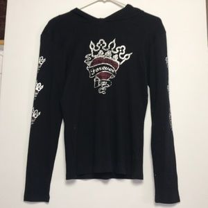 Thin hooded long sleeve shirt.